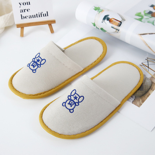 Children's slippers disposable hotel B&B family room home hospitality non-slip thickened cartoon children's shoes