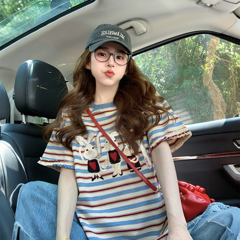 American-Style Rabbit Print Short-Sleeve T-Shirt for Women, 2026 New Summer Design, Loose Fit, College Style, Lace-Trimmed Top, Trendy