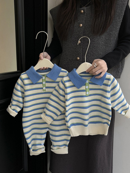 Children's knitted spring bodysuit