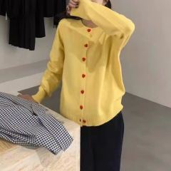 学院風レトロ高級感ニットカーディガン婦人服秋新作大衆デザイン愛ボタンセーターコート