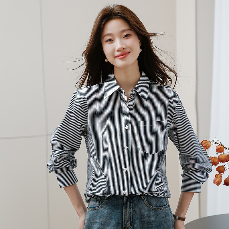 Authentic Women's Clothing from the Store, 2026 Spring New Striped Shirt, Long-Sleeve Slim-Fit Top, Professional Wrinkle-Resistant Shirt for Work Authentic Women's Clothing from the Store, 2026 Spring New Striped Shirt, Long-Sleeve Slim-Fit Top, Professional Wrinkle-Resistant Shirt for Work