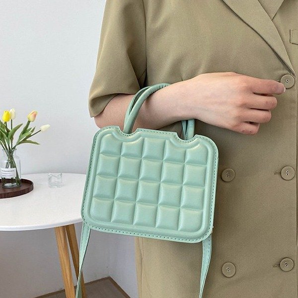 Solid Colour Checkered Crossbody Bag Retro French Shoulder Saddle_voghion.com
