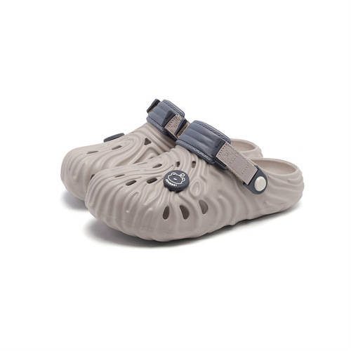 Chic brand fingerprint hole sandals for women, summer versatile outerwear, anti-slip thick-soled cool shoes, couple's personalized beach head shoes with slippers
