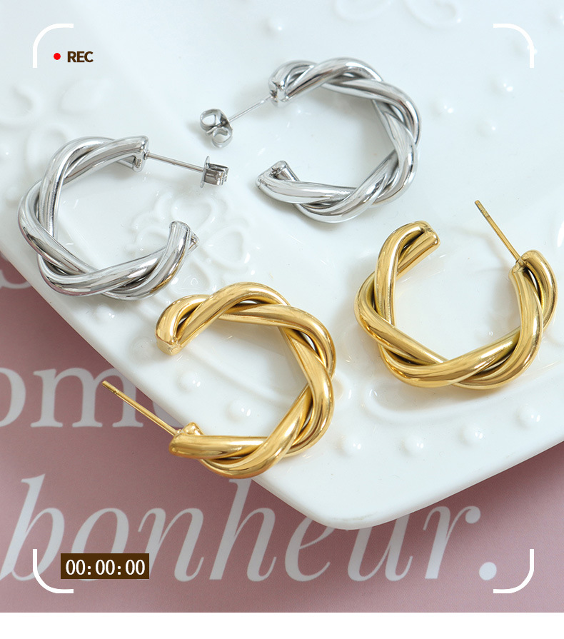 Vintage Style C Shape Titanium Steel Earrings Plating Stainless Steel Earrings 1 Pair