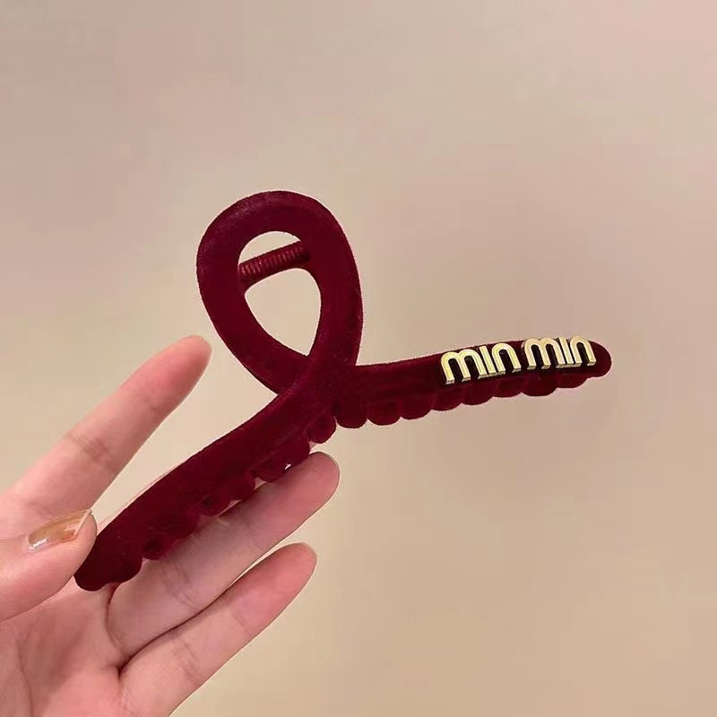 ワインレッド植毛アルファベットMブロック10.5cm