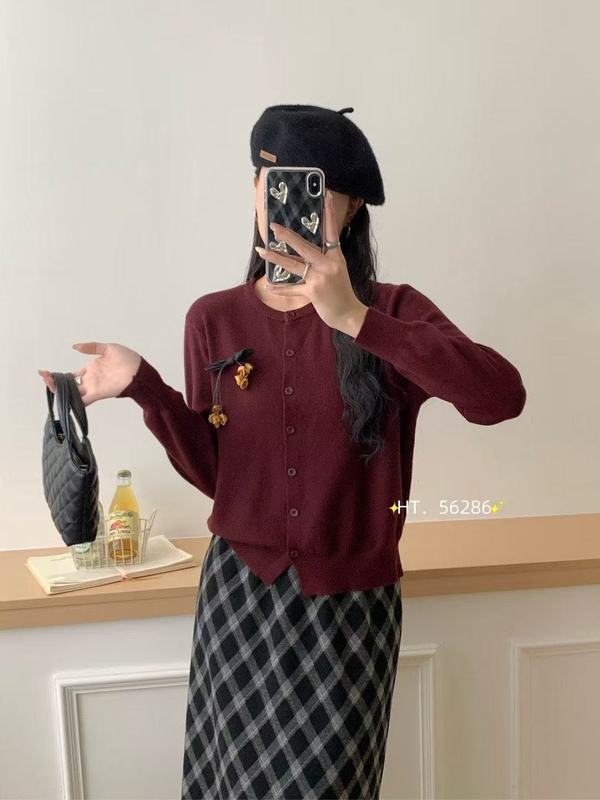 2025早秋新款女装独特别致圆领针织开衫时尚气质百搭的减龄款毛衣|undefined