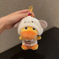 卡通可爱新款水豚变装玩偶背包挂件ins风公仔挂饰钥匙扣送人礼物