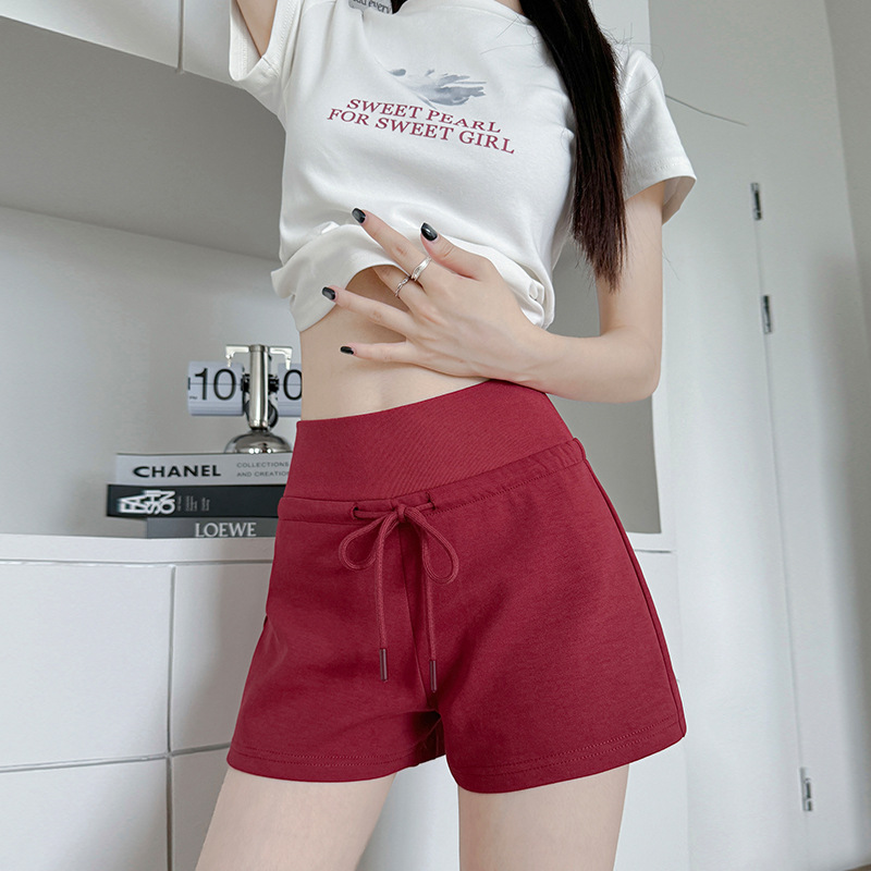 빨간색