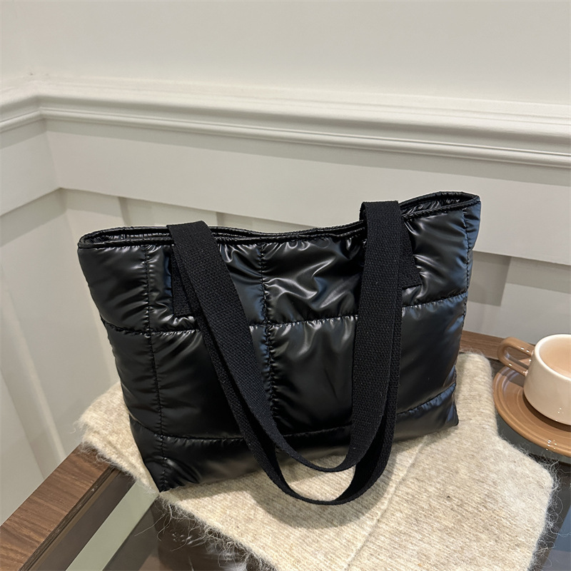 2024 nuevo bolso de moda bolso de mujer bolso de algodón espacial coreano bolso de hombro bolso de mano bolso de invierno bolso de tote