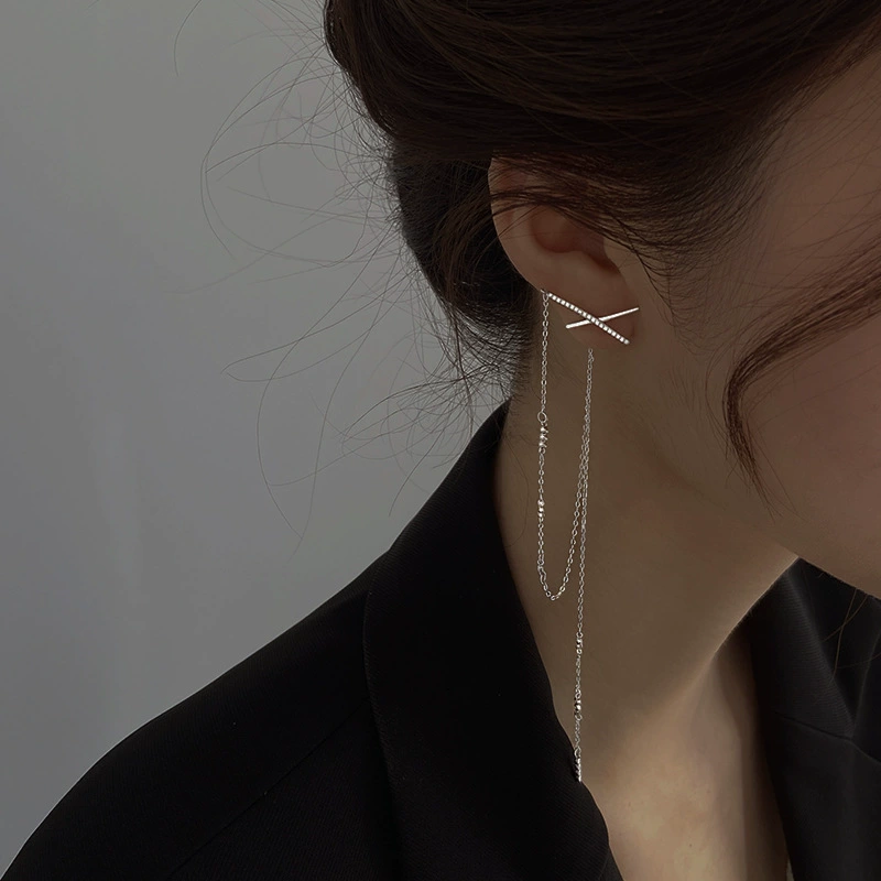 Серебряная игла, длинные маленькие серьги с кисточками, образец серебра 925, 2025 год, тренд сезона