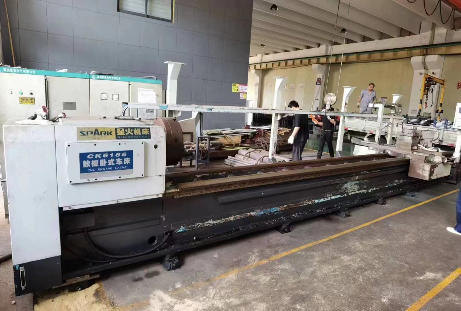 转让二手星火CKA6185数控卧式车床二手星火数控车床