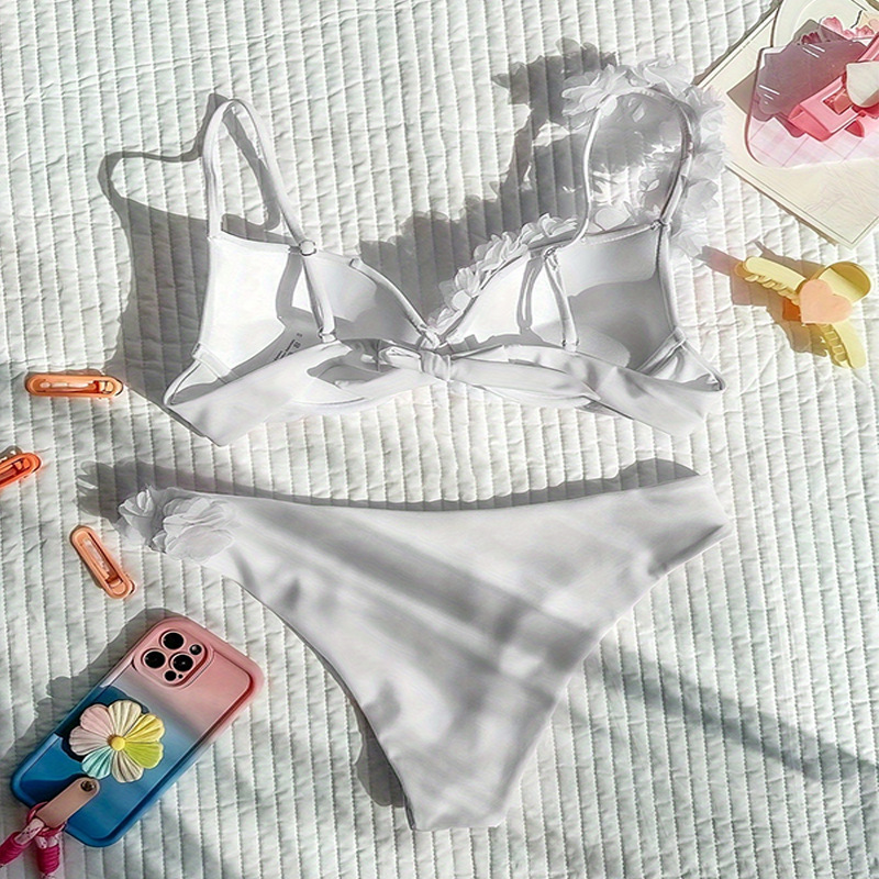 Damenbekleidung: Neuer, sexy, einfarbiger Bikini mit Blumenmuster im amerikanischen Stil, fest verpackt, für Strand und heiße Quellen_voghion.com