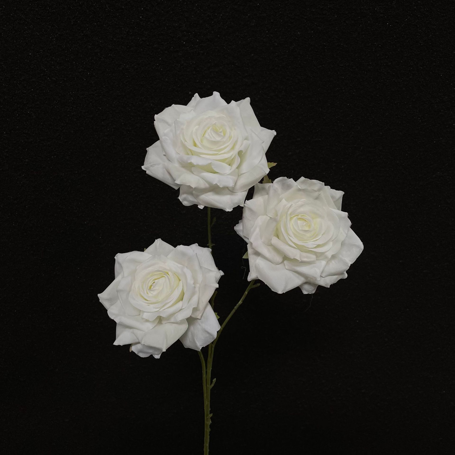 Artificial Rose Waterfall Wall Decor For Wedding Halls_voghion.com