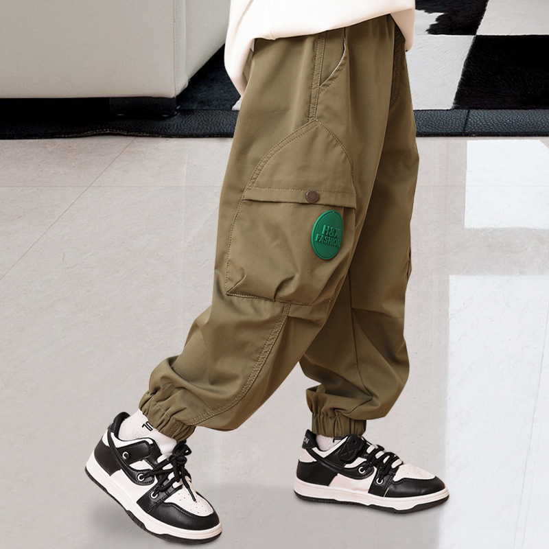 Осенние зеленые быстросохнущие штаны