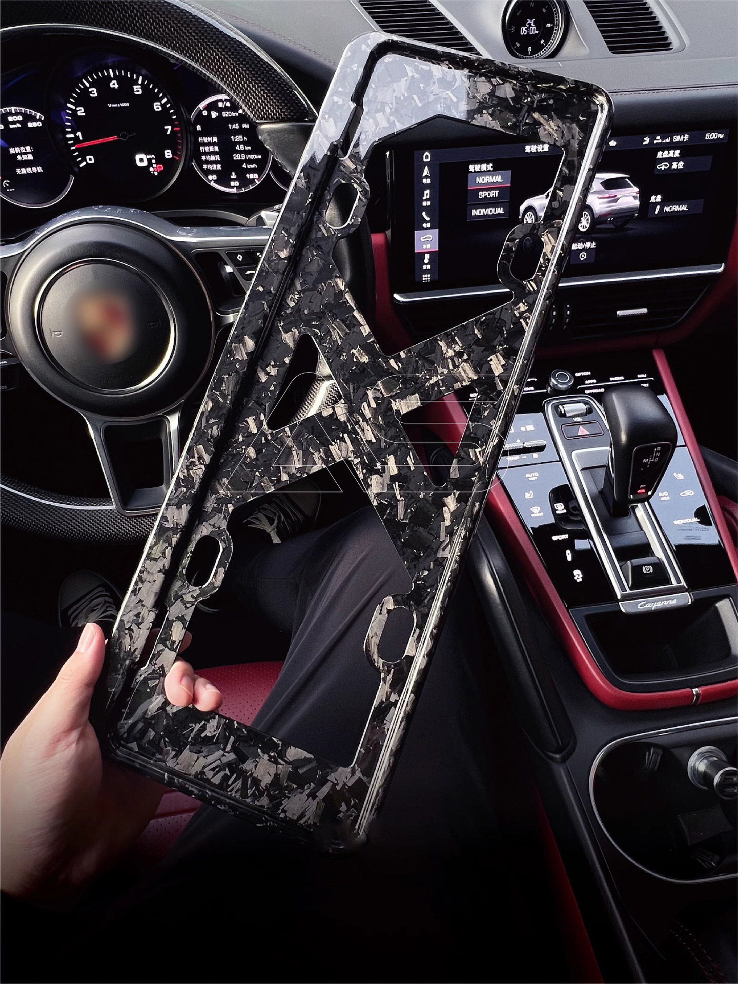 Suitable for Porsche Real Carbon Fiber License Plate Frame Tucayenne macan911 Panamera 718 Taycan