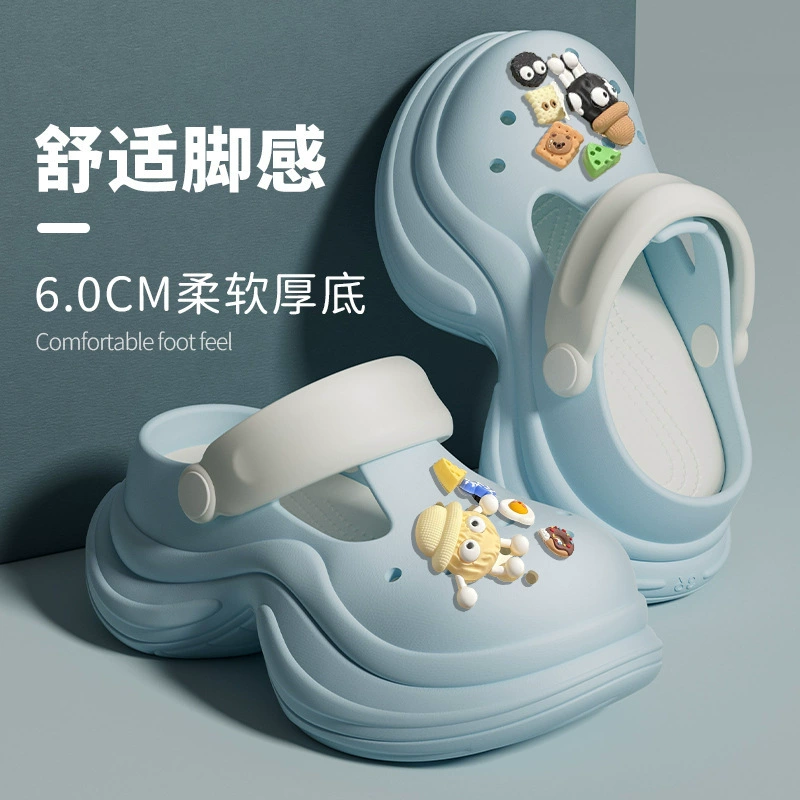 Пещерные туфли женские летние натурные толстые подошвы, чтобы увеличить нескользящие и вонючие пляжные сандалии 2025 новый аксессуар сандалии