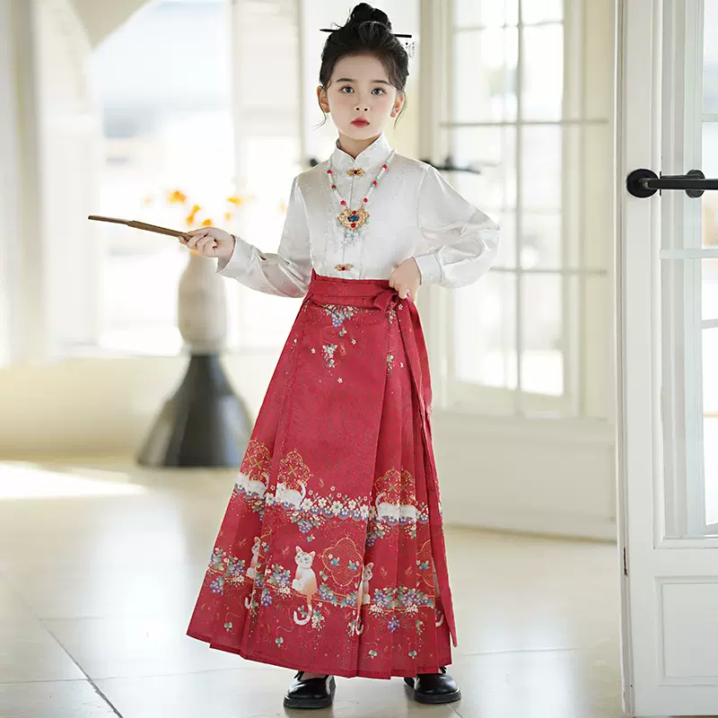 女童马面裙2025春款汉服儿童古装新中式国风高级感明制半身裙套装