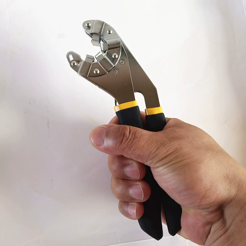 Factory direct selling 8 -inch opening magic manual activity wrench can hold the outer hexagonal hardware tool