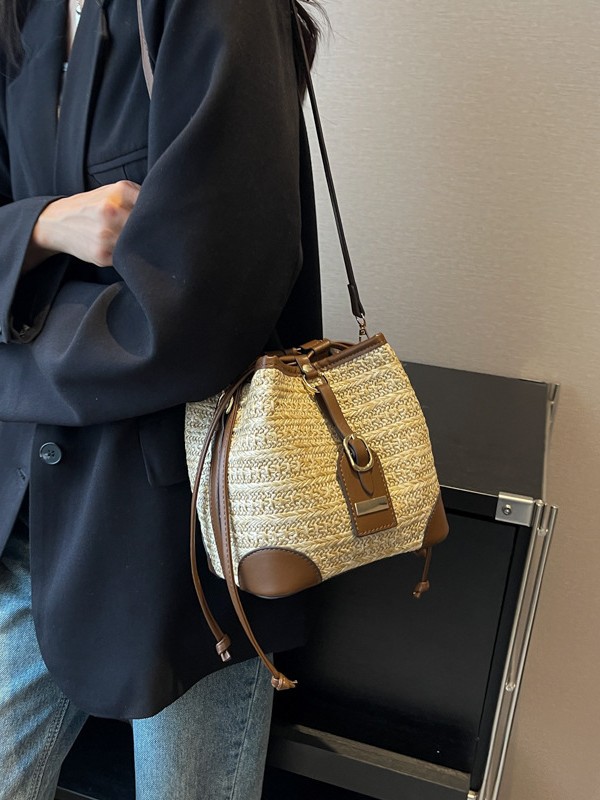 Bolsos de cubo de mano de alta sensación 2026 nuevo cross-border retro tejido de color versátil bolso de hombro