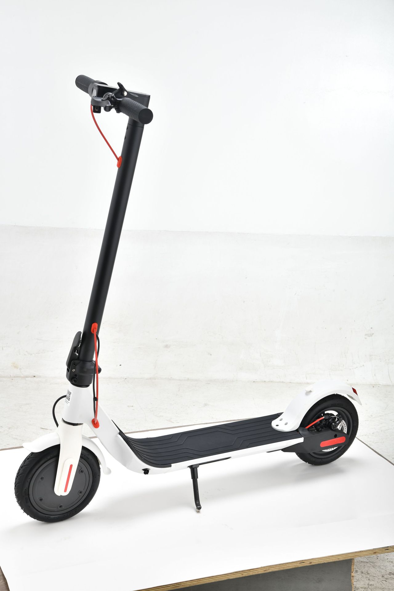 F10 8.5寸电动滑板车1.JPG