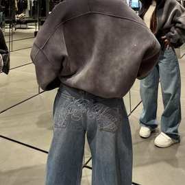 高品质大王后背烫钻牛仔裤25SS小众设计感弯刀宽松阔腿裤女长裤