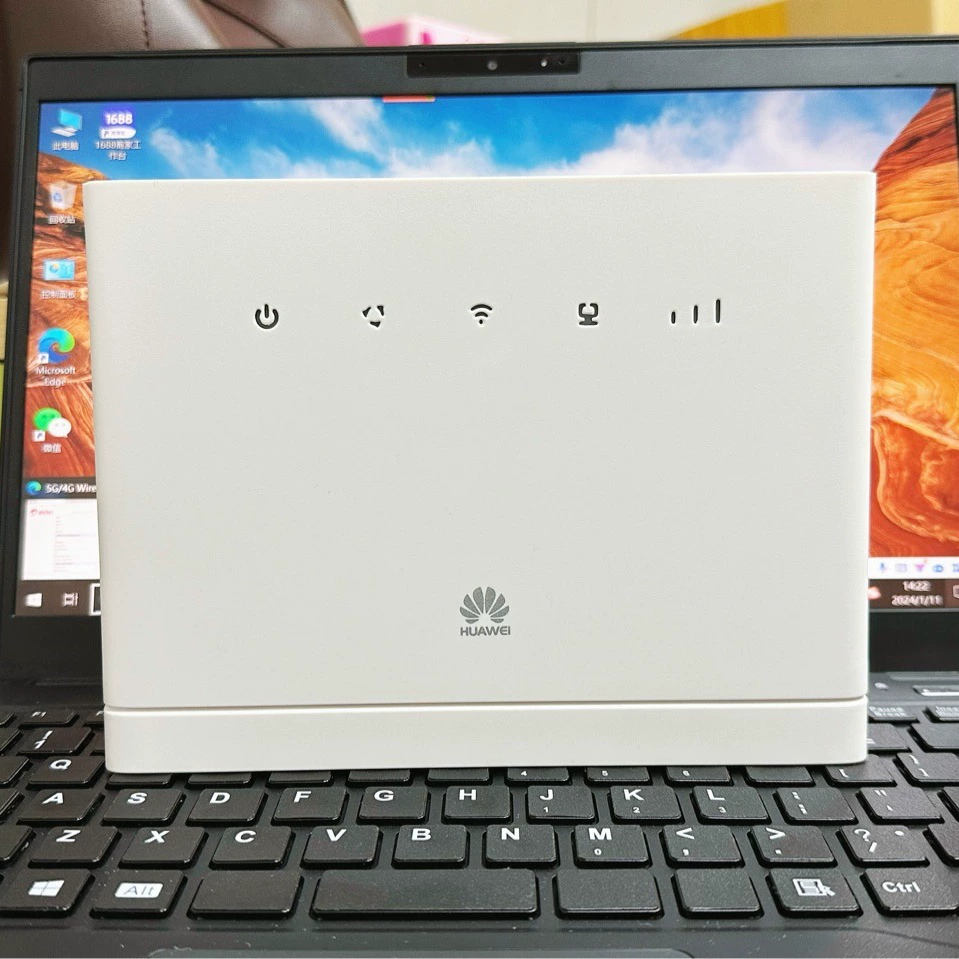 Беспроводной Wi-Fi роутер Huawei B315S-224G с слотом для SIM-карты и кабелем Ethernet для офисного и коммерческого использования, подходит для проводного подключения.