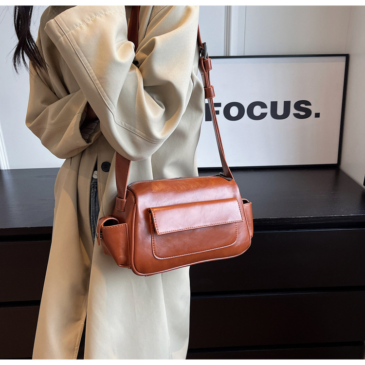 Borsa a tracolla versatile per donna 2023 autunno e inverno nuova borsa a tracolla retrò moda trendy texture di nicchia piccola borsa quadrata_voghion.com