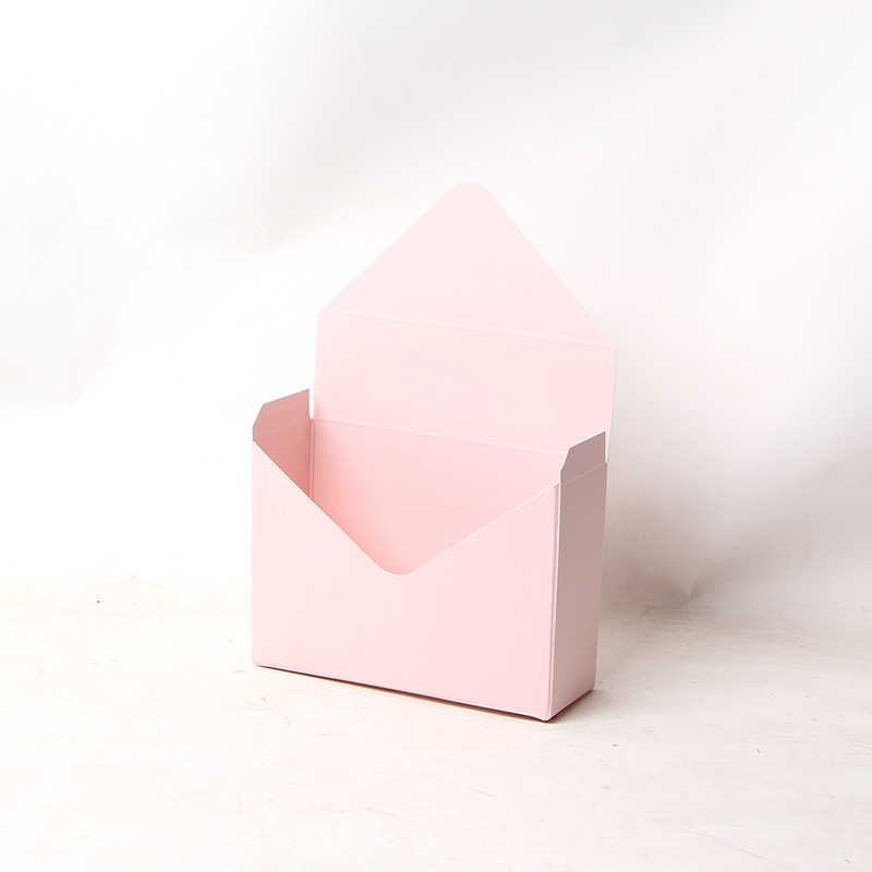 Estilo coreano de moda sobre caja de flores tienda de decoración cesta de flores plegable caja de regalo caja de flores mano sosteniendo caja de flores de cartón