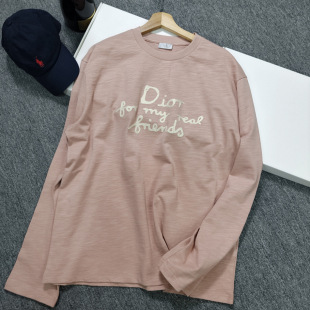 ���_�汾�컨��Ʒ�|26FW�����¿�ϼҴ̽��A�I��Ůͬ���L��t��