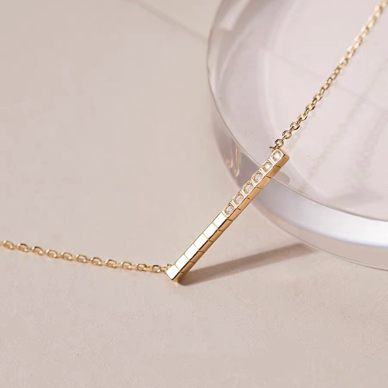 Colar de pérolas de luxo com fecho magnético para mulher_voghion.com