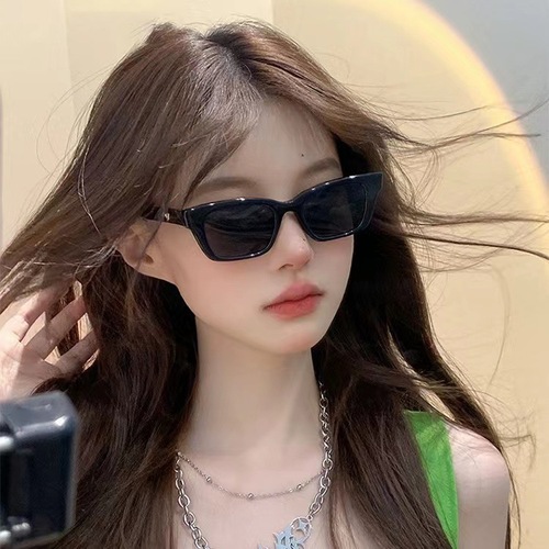欧美复古小框方形韩版墨镜男女时尚百搭猫眼防紫外线街拍太阳眼镜