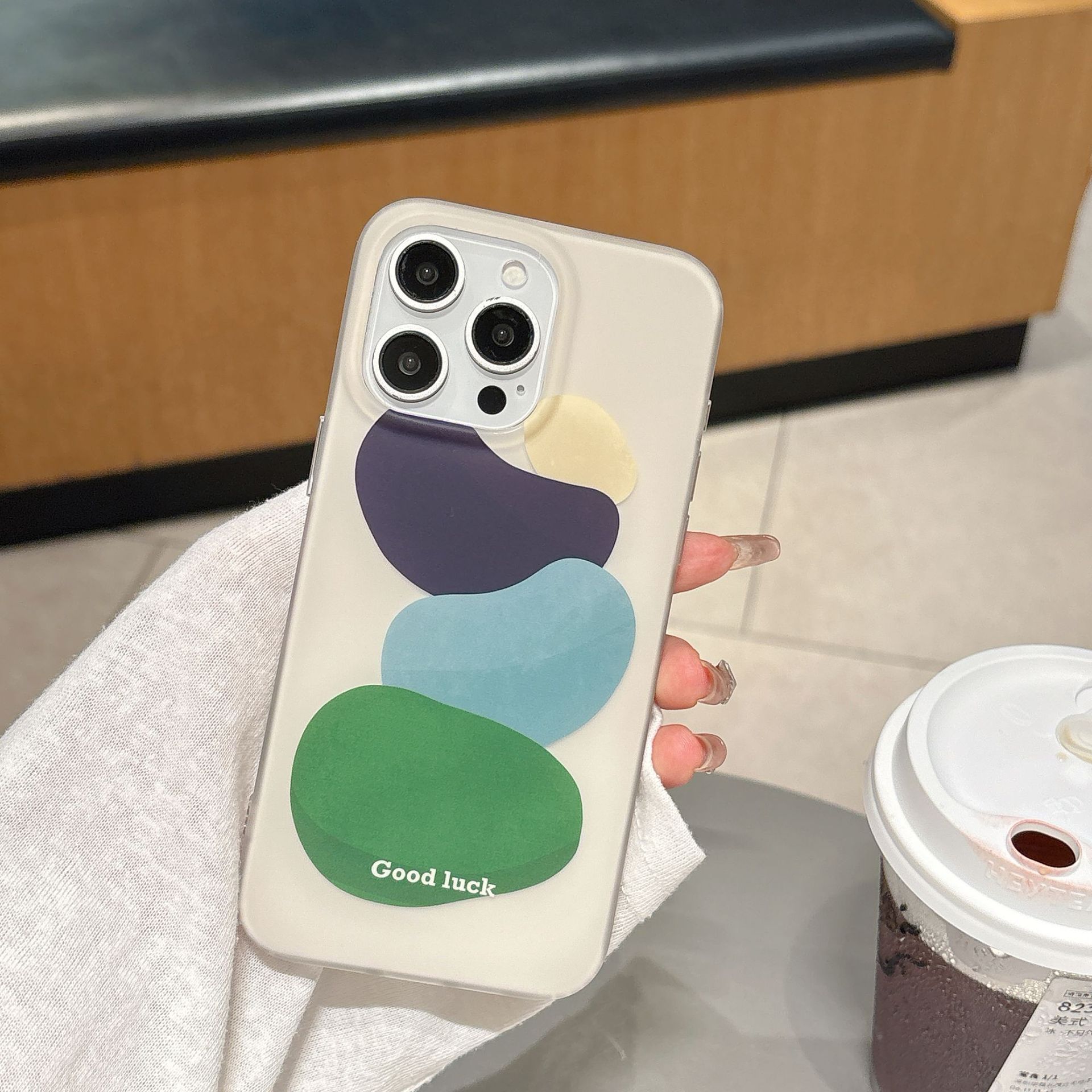 Ins Simple Graffiti Color Block Paint Suitable for Apple 17Promax Phone Case Iphone15/14 Double-Layer Case 16