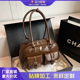 女士斜挎包;女士双肩包;休闲背包