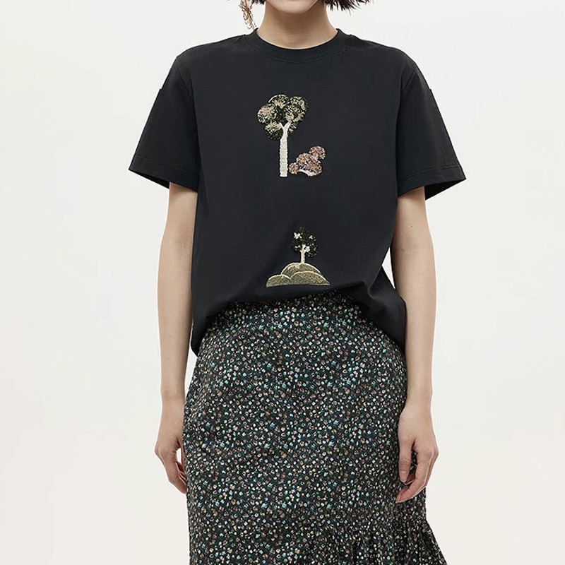 DZ's new niche design landscape plant sequin heavy embroidery exquisite versatile embroidered loose short-sleeve T-shirt