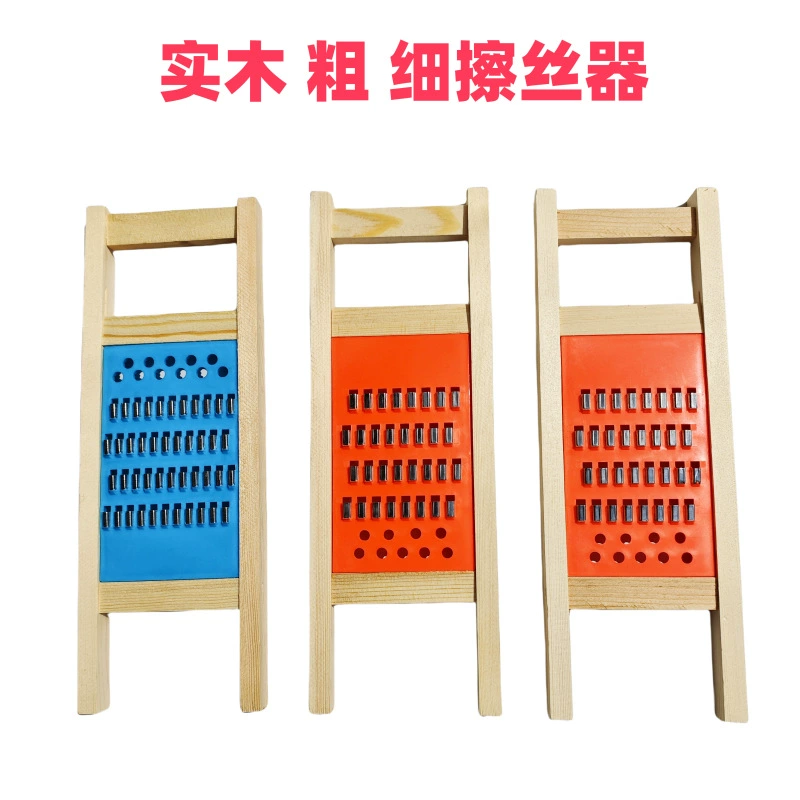 Тщетик из цельного дерева