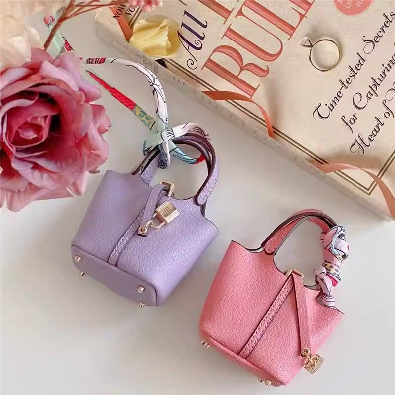 2026 New Model Mini Leather Basket Bag in Multiple Colors for Women, Lightweight and Compact Daily Accessory, Earphone Storage 2026 New Model Mini Leather Basket Bag in Multiple Colors for Women, Lightweight and Compact Daily Accessory, Earphone Storage