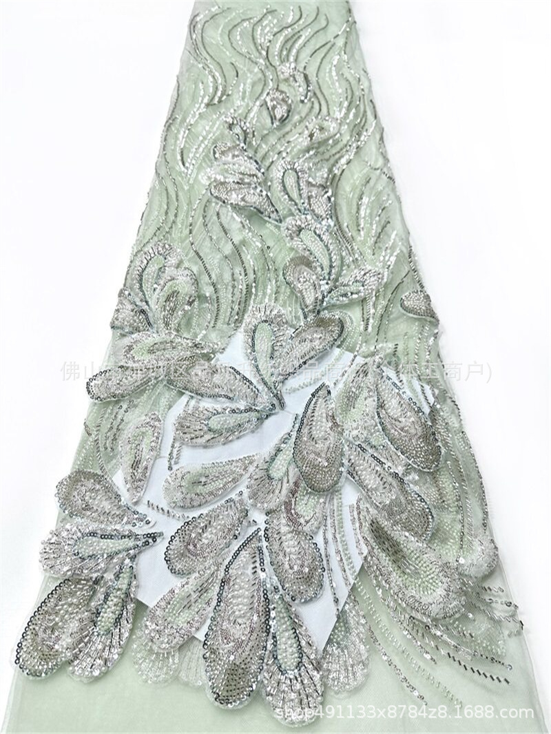 Peacock pluma bordada a mano tela de malla de perlas tamaño de perla pieza de tubo mezcla costura ligera de lujo banquete anfitrión vestido de tela image 7