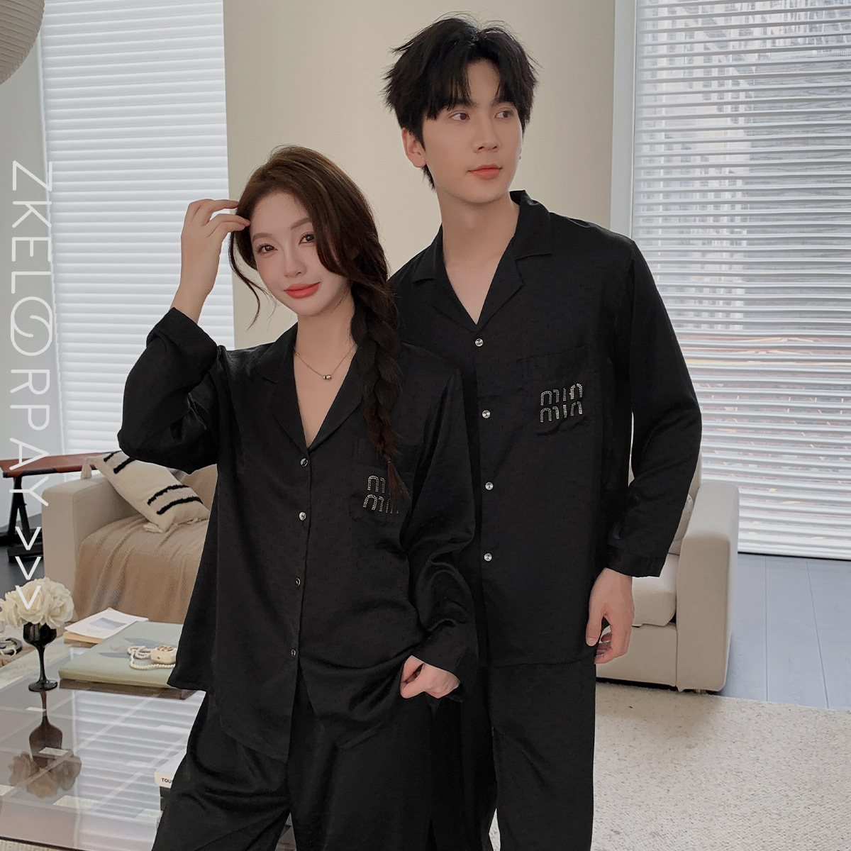 Luxuriöser Paarpyjama aus Eisseide, hochwertiger, dünner Jacquard-Satin mit Strasssteinen, für Frühling und Herbst, Herren- und Damen-Homewear_voghion.com