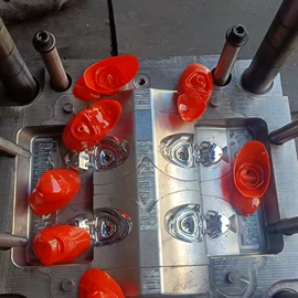 塑料模;酒壶;塑料桶