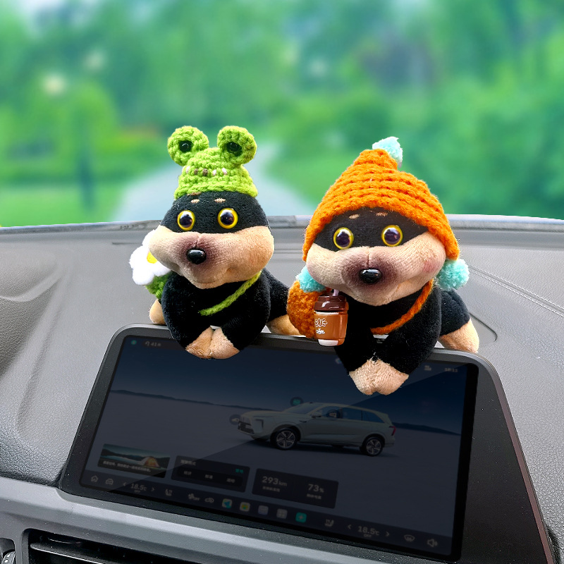Adornos de coche Pantalla de control central de coche Pantalla de fiesta Decoración de pantalla de abeja Muñeca de perro Muñeca de coche Lindo
