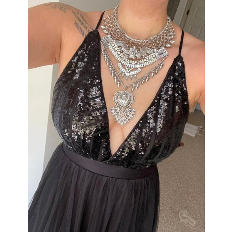 Elegante abito da sera lungo in mesh con spalline sottili_voghion.com
