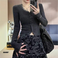 黑色蕾丝内搭打底衫女2025新款早秋可外穿洋气修身显瘦针织短上衣
