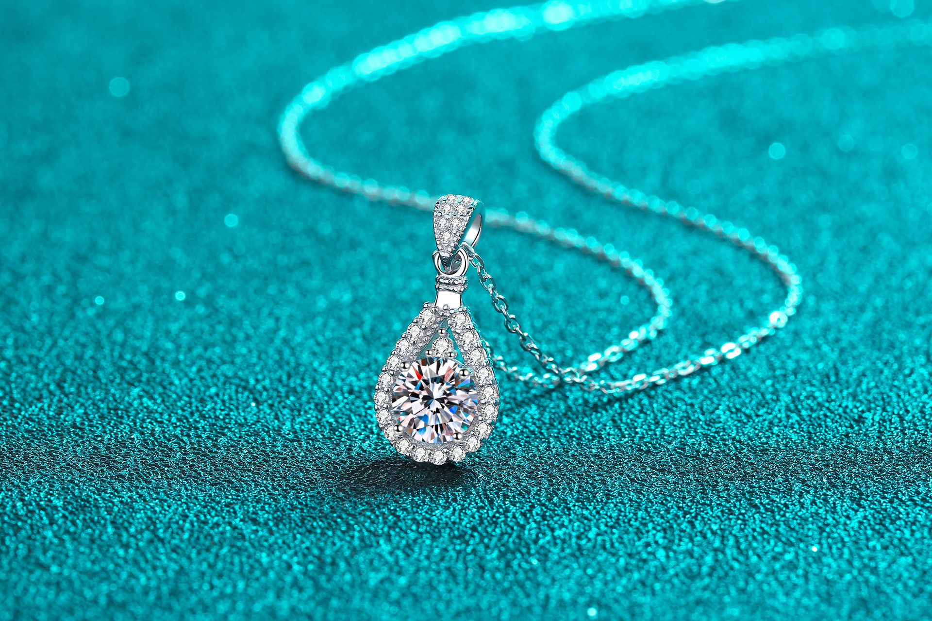 Pendant Necklace Classification cable chain Chain Type 925 Sterling Silver Moissanite Zircon Cable Chain GRA Plating Inlay Water Droplets Pendant Necklace