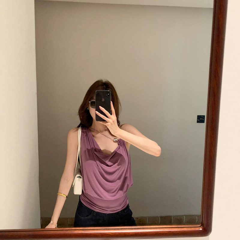 2026 New Model Metal Decorated V-Neck Knit Vest for Women, Summer Outerwear, High-End Mulberry Purple Pure Desire Top 2026 New Model Metal Decorated V-Neck Knit Vest for Women, Summer Outerwear, High-End Mulberry Purple Pure Desire Top