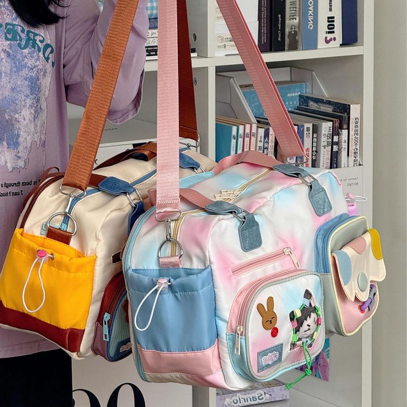 Korean Style Large-Capacity Portable Short-Distance Travel Bag, Cute Two-Dimensional Gradient Girl Luggage Bag
