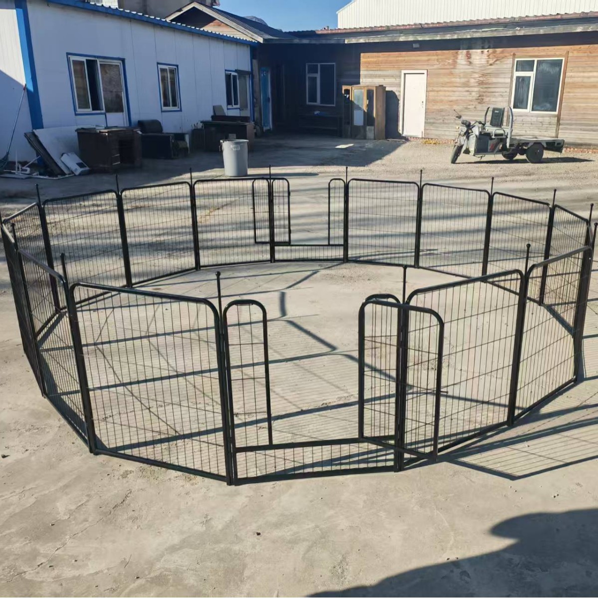 Outdoor Pet Fence with Thickened Wire and Reinforced Tubes, Ground-Stake Type with Pointed Poles, Isolation and Protective Barrier for Courtyard and Garden