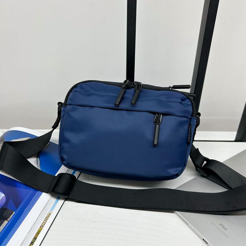 日系轻便百搭多隔层小方包新款轻便休闲通勤斜挎包男女手机挎包|undefined