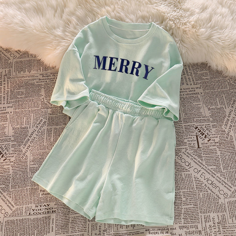 그린 MERRY 슈트