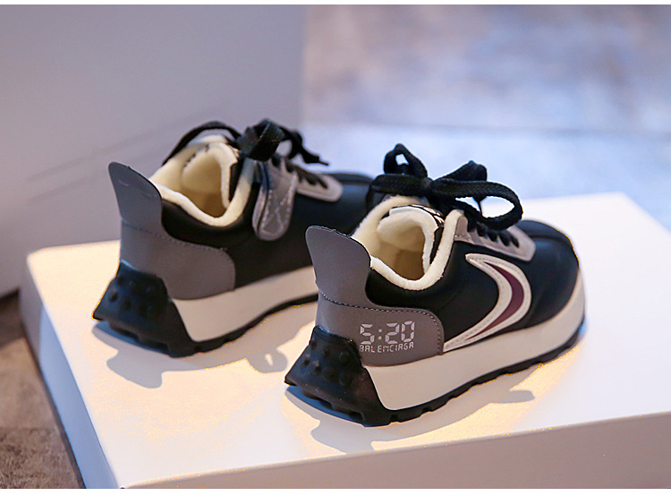 Forrest Gump Sh 2023 per bambini Autunno Nuova scarpa singola Moda Leggera Sport Sh Corsa per ragazze Sh Dad's_voghion.com