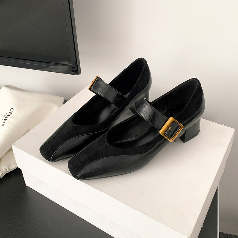 Primavera nuevo estilo retrógrado francés cabeza cuadrada hebilla de talón grueso zapatos de moda universal zapatos de boca superficial para mujeres
